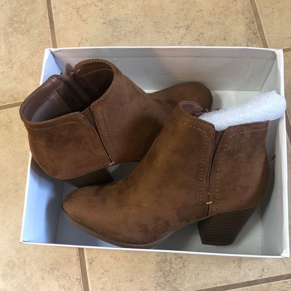 Chestnut Booties - Picture 2 of 2